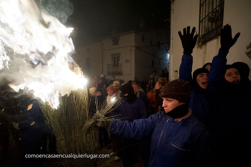 Los escobazos Jarandilla de la Vera Extremadura_Foto_Miguel Angel Munoz Romero_0013