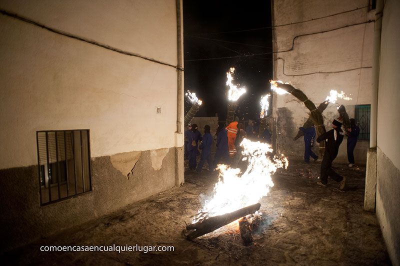 Los escobazos Jarandilla de la Vera Extremadura_Foto_Miguel Angel Munoz Romero_0014