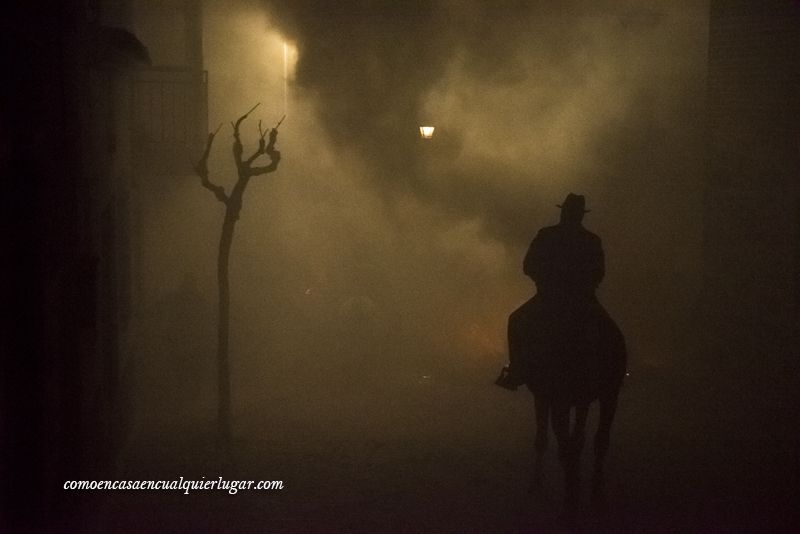 caballo fuego luminarias