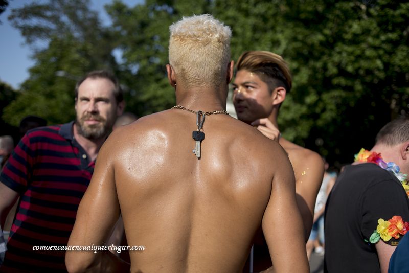 13 retratos del Orgullo gay en Madrid