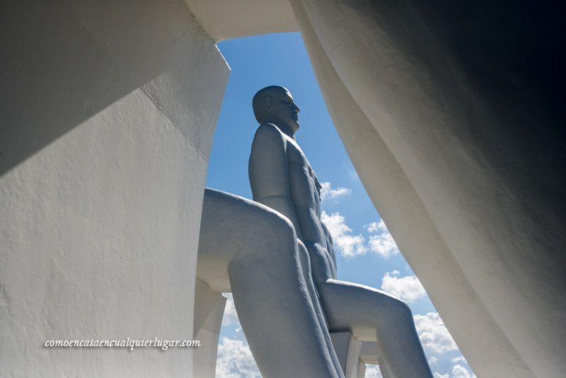 el hombre encuentra el mar en Esbjerg Dinamarca Svend Wiig_foto_Miguel Angel Munoz Romero_004