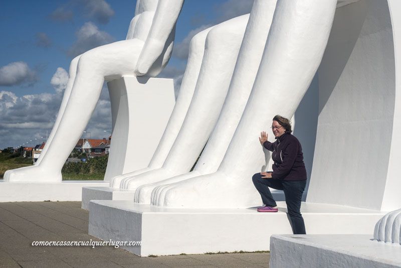 el hombre encuentra el mar en Esbjerg Dinamarca Svend Wiig_foto_Miguel Angel Munoz Romero_006