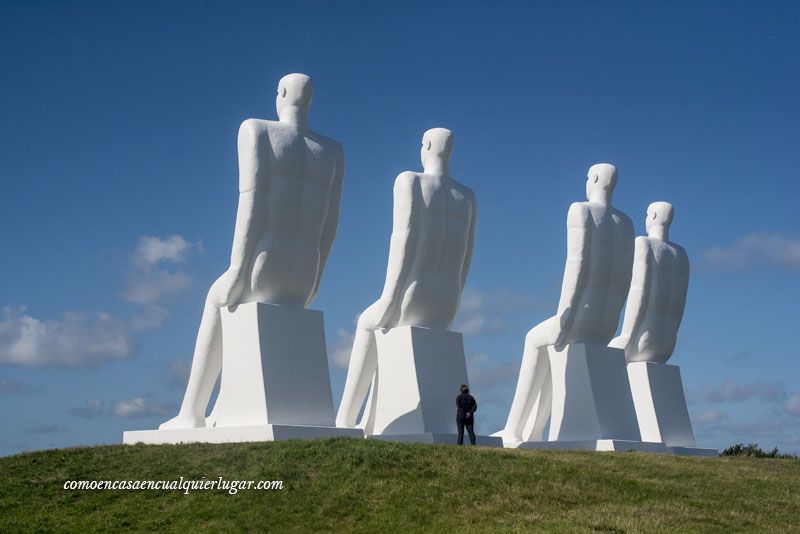 el hombre encuentra el mar en Esbjerg Dinamarca Svend Wiig_foto_Miguel Angel Munoz Romero_007