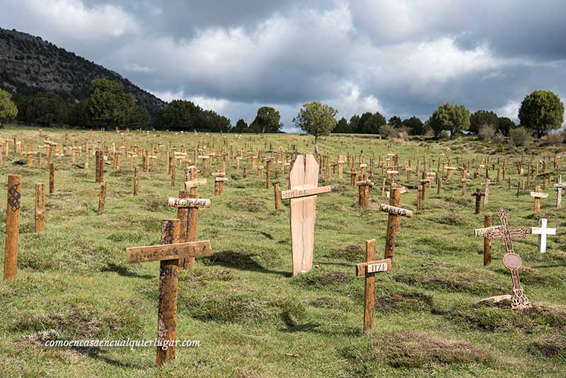 15 fotos del cementerio de Sad Hill, EL BUENO, EL FEO Y EL MALO