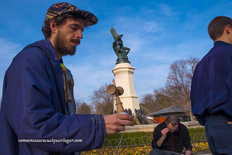 Monumento del Angel caído, Parque del Retiro de Madrid