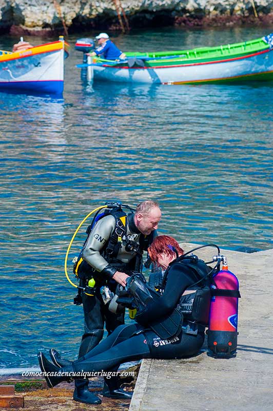 Buceo y submarinismo en la Grotta Blue