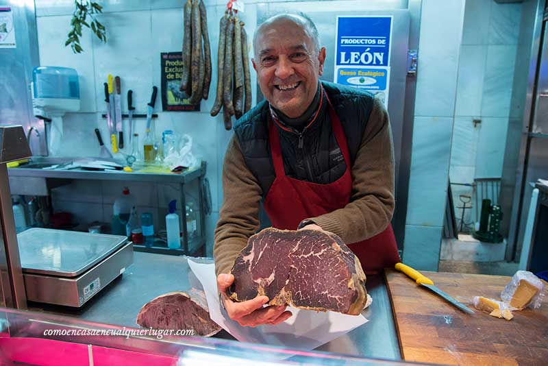 Mercado de Abastos Conde Luna