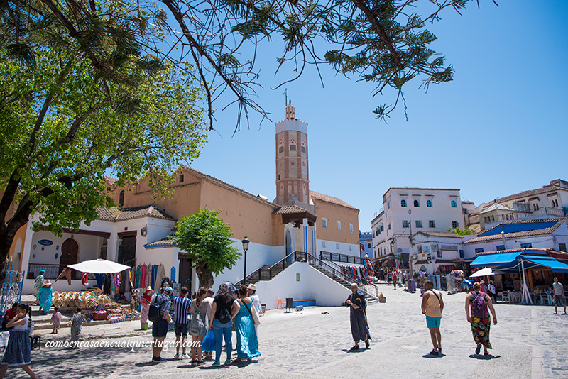 Kasba mezquita en plaza Uta el-Hamman